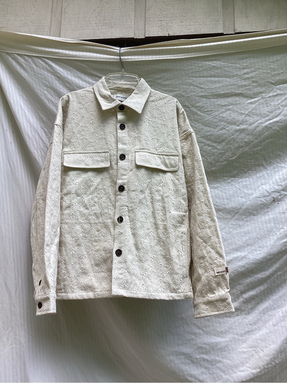 Honor the Gift Men's Cream Legacy Eyelet Button-Front Shirt Jacket, size medium